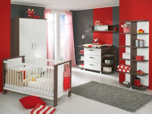 white-and-wood-baby-nursery-furniture-sets-by-Paidi-1